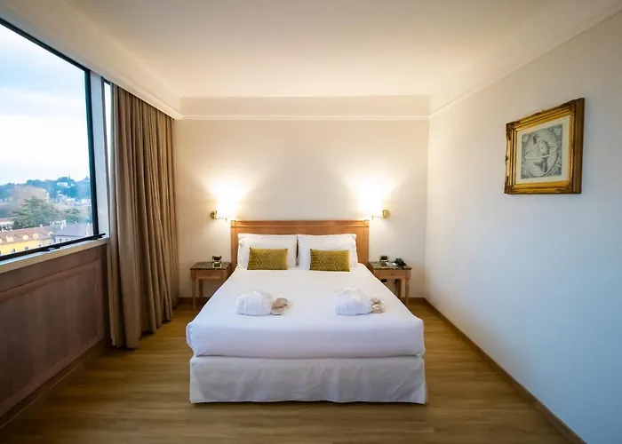 Shg Hotel De La Ville